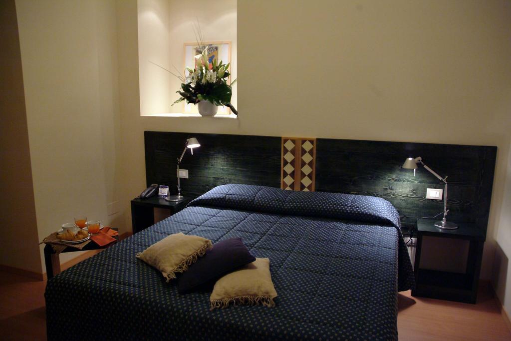 Hotel ออร์เวียโต ภายนอก รูปภาพ